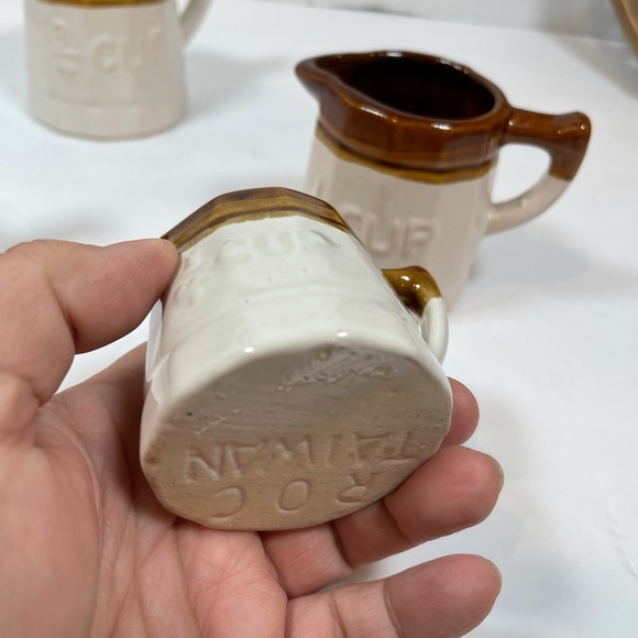 Vintage ROC Taiwan Stamped Stoneware Crockery Measuring Cups 4 piece set EUC - Picture 15 of 15